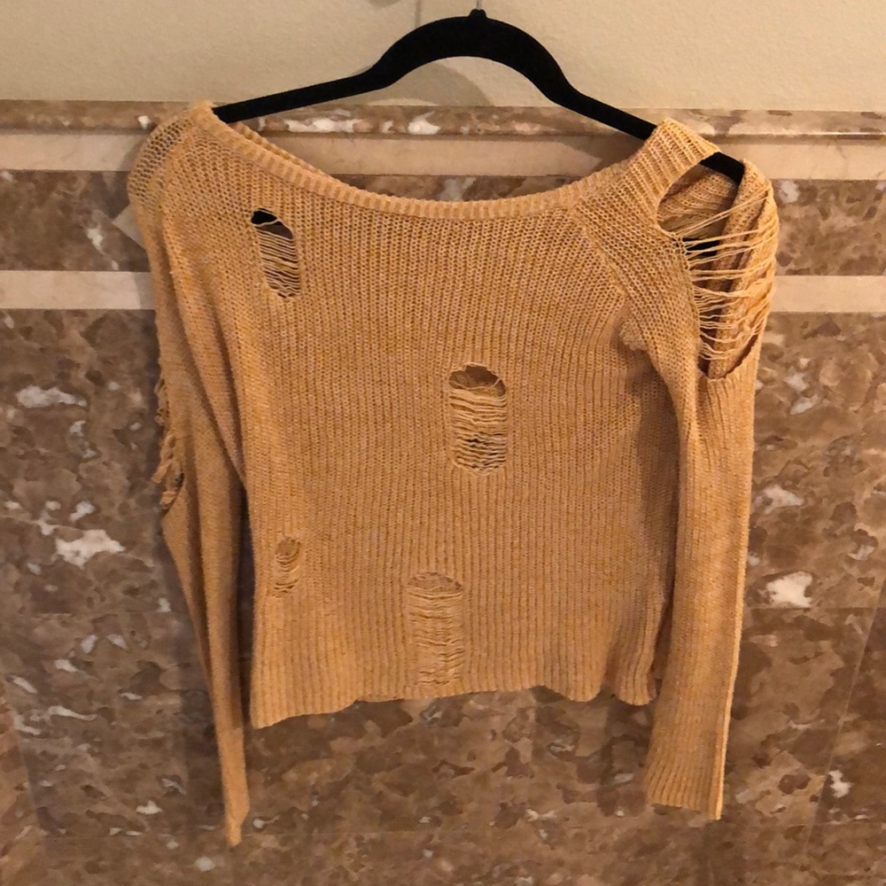 BKE Distressed sweater